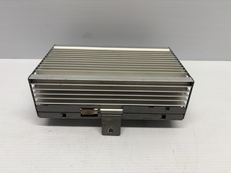 11-16 BMW 528i 535i 550i Stereo Audio Amp Amplifier Harman Becker 9266355 Oem