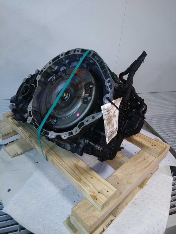 2015 Jeep Cherokee Automatic Transmission Assembly 4WD 140K Miles OEM Blue