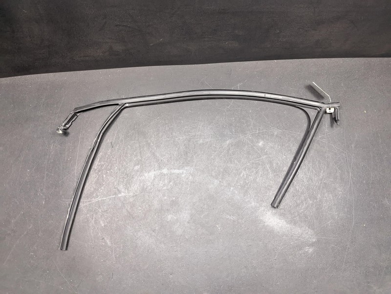 Front Left Door Window Glass Run Channel 2022 Chevrolet Equinox 2018 2019 - 2023