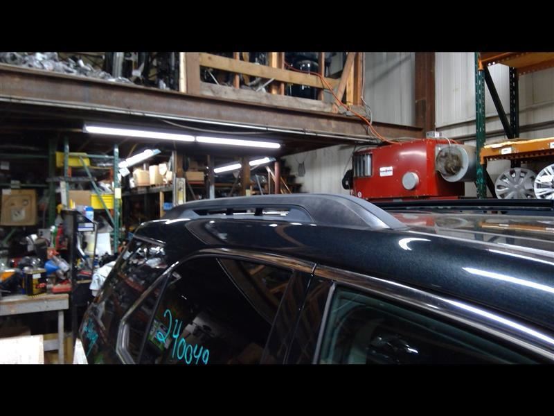 2010 2011 2012 2013 2014 2015 2016 2017 EQUINOX Right Luggage Rack Rail 1299524