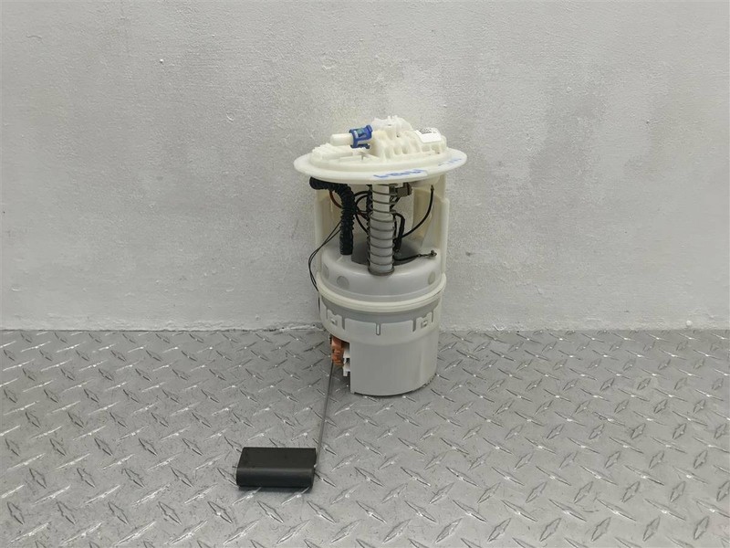 06-07 DODGE GRAND CARAVAN TOWN AND COUNTRY FUEL PUMP LWB 3.3L OEM 323-00117
