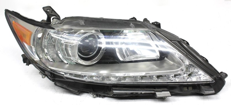 OEM Right Passenger Side HID Headlamp For 2013-15 Lexus ES300h,ES350 81145-33B50