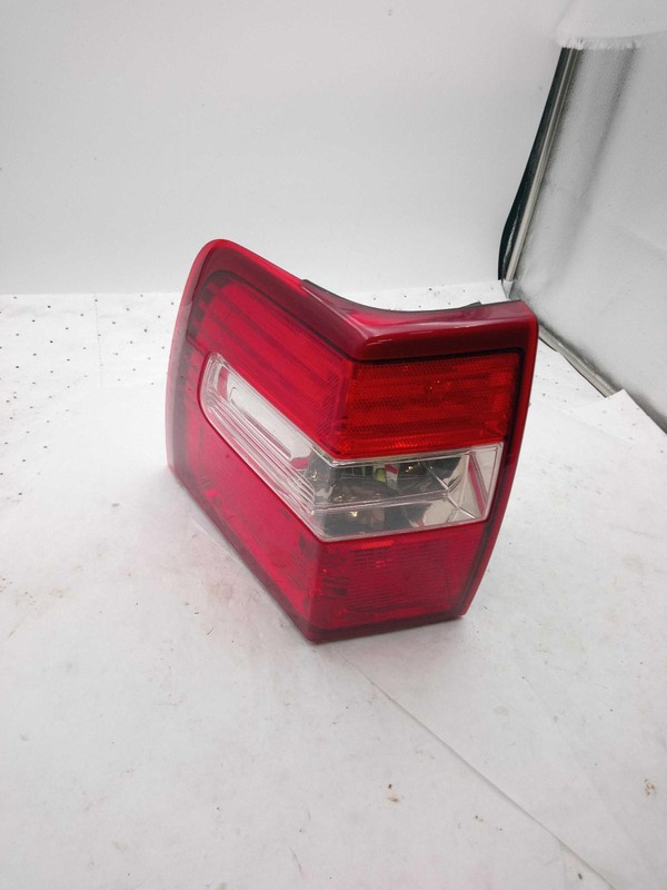 2011 Ford Expedition Left Tail Light Assembly Silver 459213 Used 132K Mi