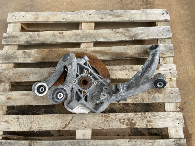 2006-2011 ASTON MARTIN V8 VANTAGE FRONT RIGHT SPINDLE KNUCKLE W/ CONTROL ARM OEM