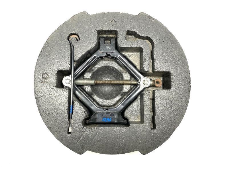 Jack and Tool Kit 09110-3K000 Fits 2011-2014 Hyundai Sonata 55455 *No Lug Wrench