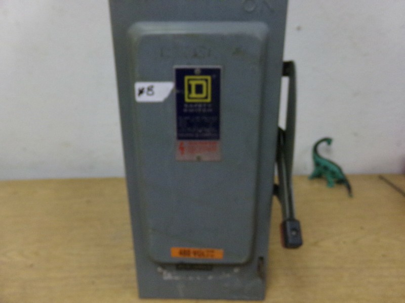 Square D H361 Series E1 Single Throw Fusible 30A Safety Switch *FREE SHIPPING*