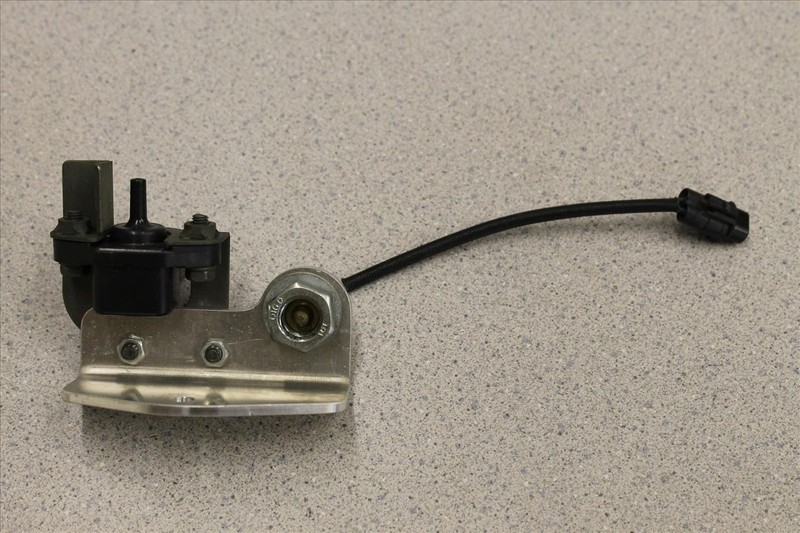 06 YAMAHA XV 1700 ROAD STAR MAP SENSOR THERMO THERMAL SENSOR BRACKET XV1700