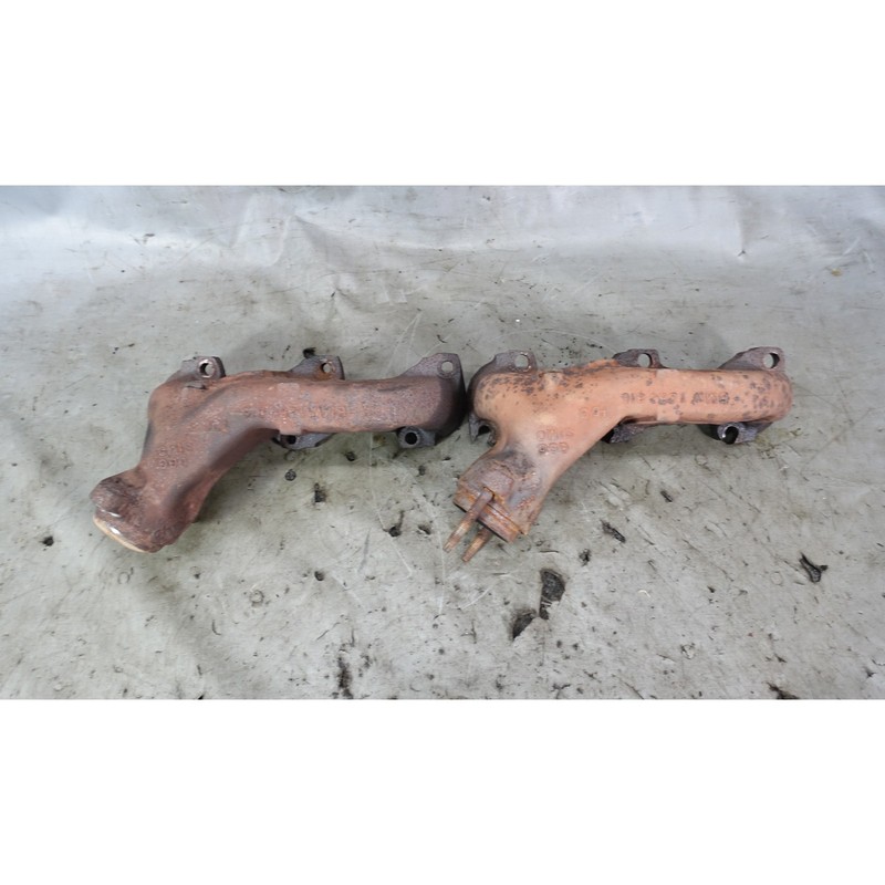 Damaged 1988-1992 BMW E34 535i E32 735i M30 Exhaust Manifold Pair Iron OEM