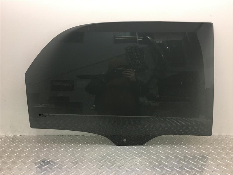 06 07 08 09 CHEVROLET EQUINOX TORRENT PASSENGER REAR DOOR GLASS OEM 278-05624AR