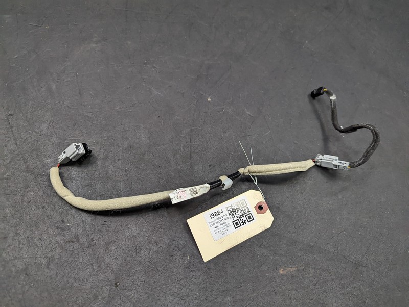 Front Right Door Ambient Light w/ Harness 24050-6HH0A 2018 Infiniti Q50 15- 2022