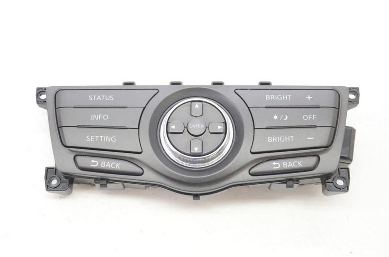 2013-2016 Nissan Pathfinder SL Screen Control Dash Mounted 3KA0A210250