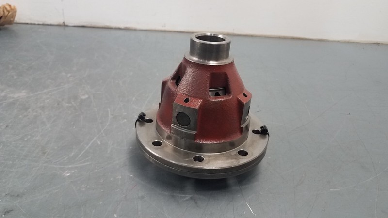 Lamborghini GallardoOEM Front Differential Carrier #7609 B5