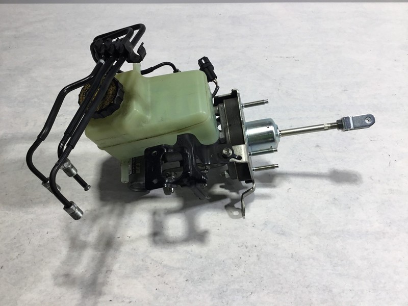18-21 Lexus LC500 2018 Power Brake Booster Master Cylinder ;:Y