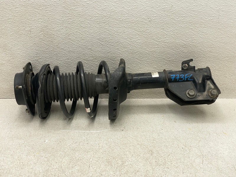 2016-2017 SUBARU CROSSTREK FRONT LEFT DRIVER SIDE SHOCK STRUT OEM LOT773