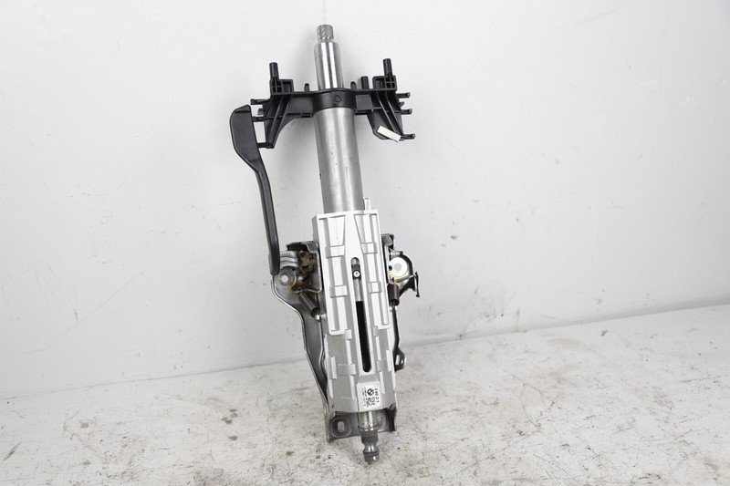 2020-2021 BMW F44 GC 228iX M235iX Steering Column Manually Adjust Spindle OEM