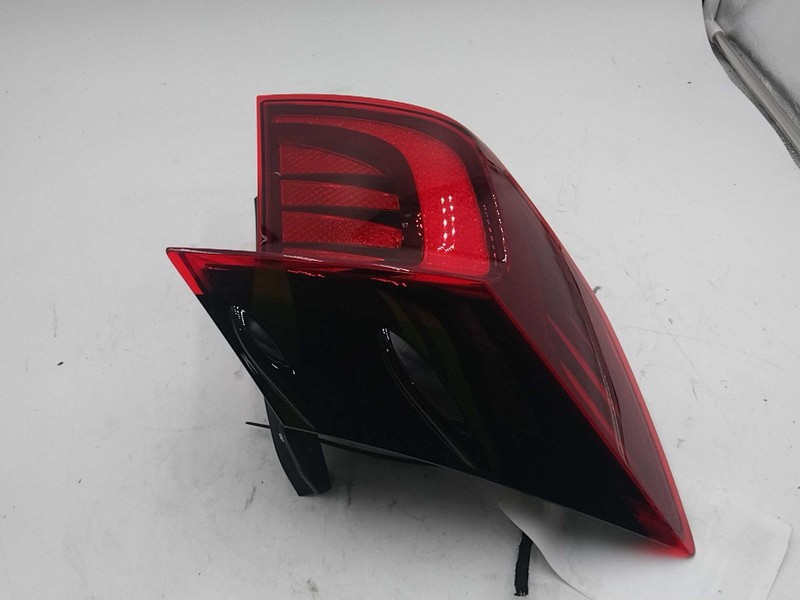 2020 Hyundai Sonata Left Tail Light Assembly White 710799 59K Miles