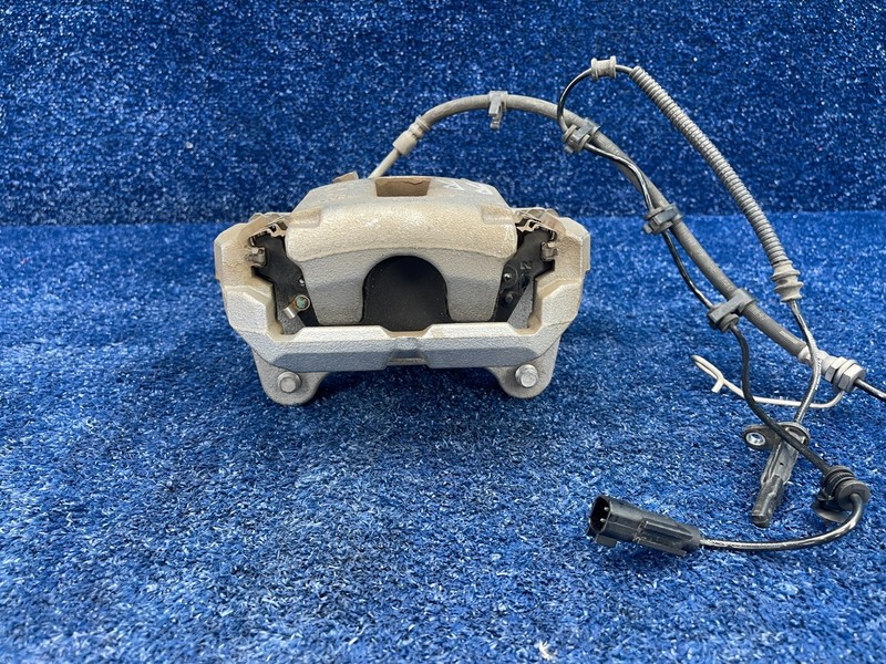 2025-2026 RAM 1500 Rear Right Brake Caliper with Hose 3.0L Hurricane OEM