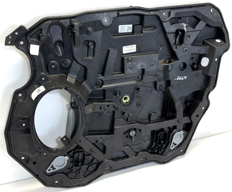 ✅2019-2025 RAM 1500 5TH FRONT RIGHT CREW CAB CARRIER PLATE PANEL DOOR RH OEM