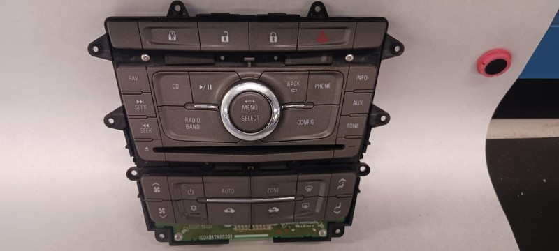 10-'12 CADILLAC SRX radio control panel OEM 1 Year Warranty!