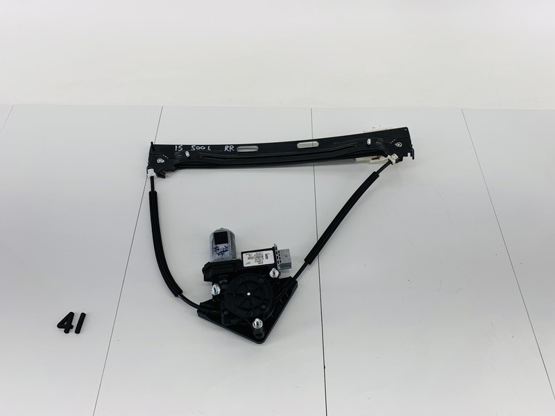 15-19 FIAT 500L REAR RIGHT SIDE DOOR WINDOW GLASS REGULATOR & MOTOR OEM