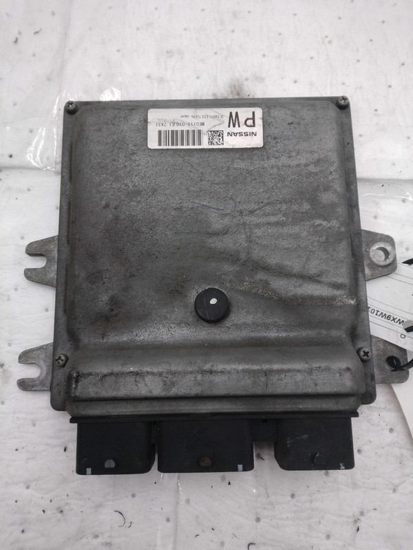 2009 Nissan Murano Engine Control Module ECM 3.5L OEM Silver 112K Miles