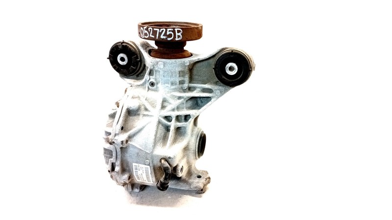 29K π 16-20 Jaguar XE X260 3.0L Supercharged AWD Rear Differential Axle Carrier