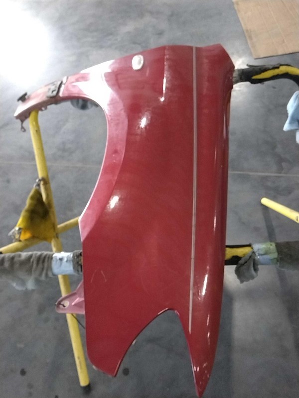 2006 Mitsubishi Outlander Right Fender RED 555714 Used 112k Miles