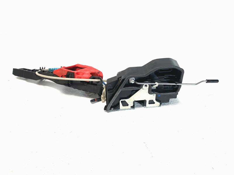 16-18 BMW F30 340i DOOR HANDLE LOCK ACTUATOR FRONT LEFT OEM #A0.13