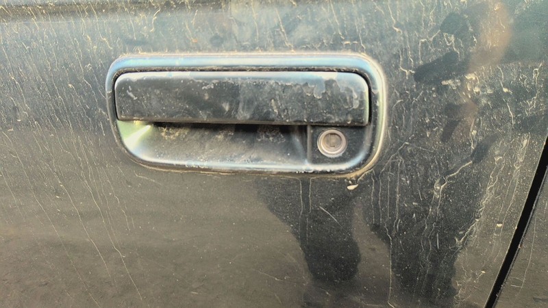 Outside Door Handle TOYOTA 4RUNNER Left 97 96 98 99 00 01 02