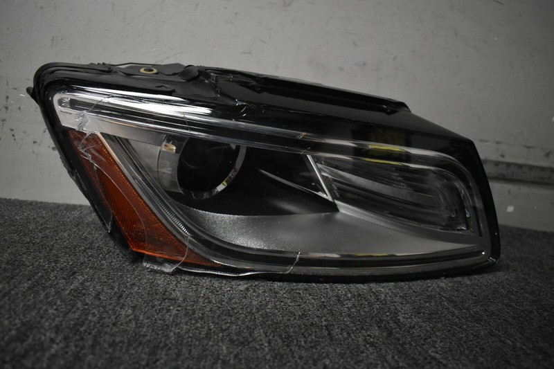 2013-2015 AUDI Q5 HEADLIGHT RIGHT SIDE FACTORY OEM