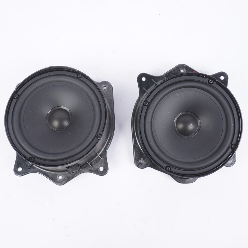 10-13 Mercedes W221 S550 S400 Rear Right and Left Lower Door Speaker Logic7 OEM