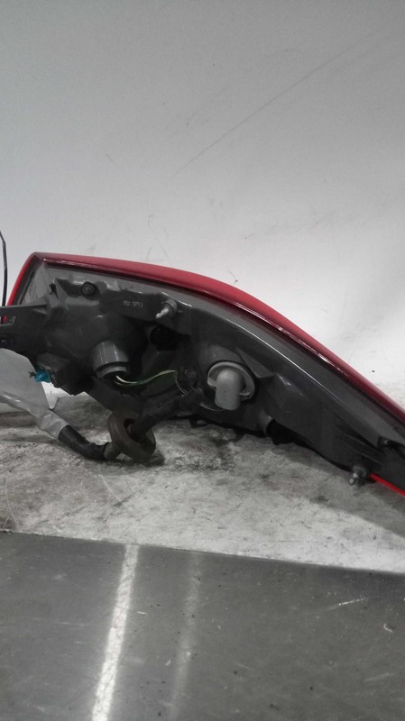 2017 INFINITI Q50 Left Tail Light Assembly Silver 276854 Used 95K Miles