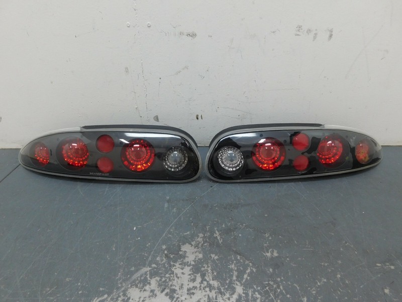 98 99 00 01 02 Chevy Camaro SS Aftermarket Tail Light Set #2440 L2