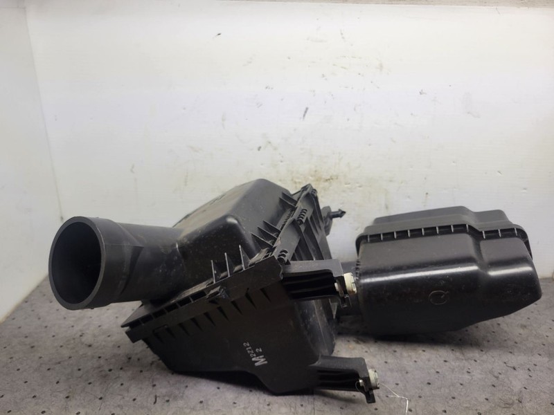 Air Cleaner 2.5L Fits 20-25 LEGACY 1741322