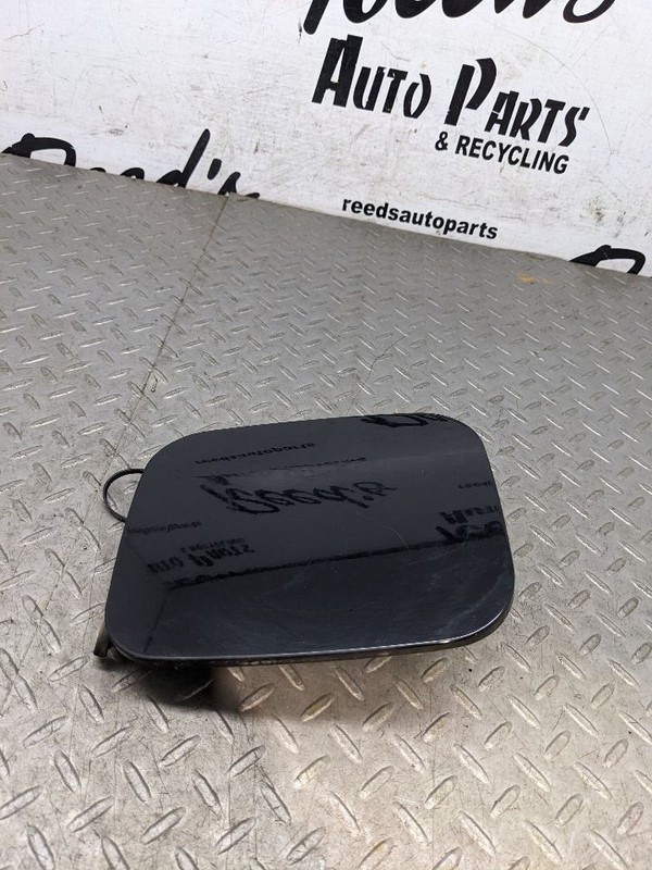 2007-2011 TOYOTA CAMRY REAR FUEL GAS TANK FILLER DOOR COVER LID W/ CAP BL1185044