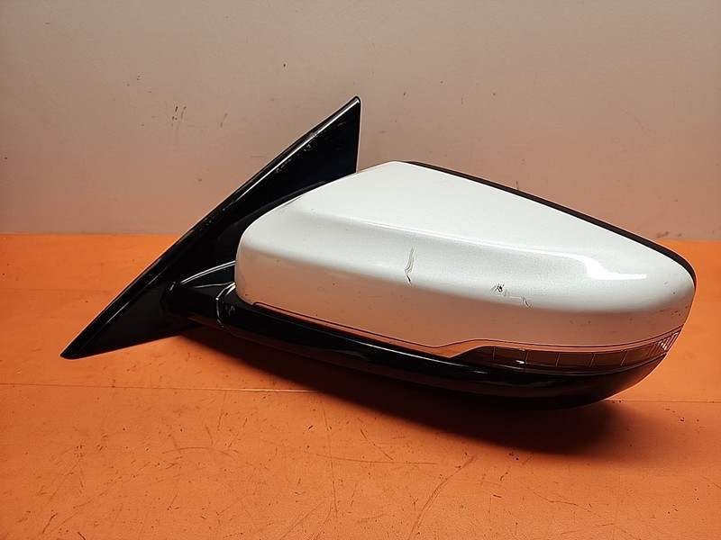 23268493 | Left Driver Side White Door Mirror Coupe 15 - 18 CADILLAC ATS OEM