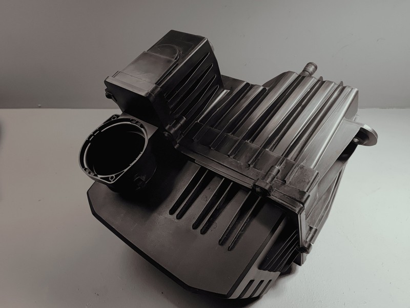 2018-2023 Volkswagen Atlas 3.6L Engine Air Intake Cleaner Filter Housing Box OEM
