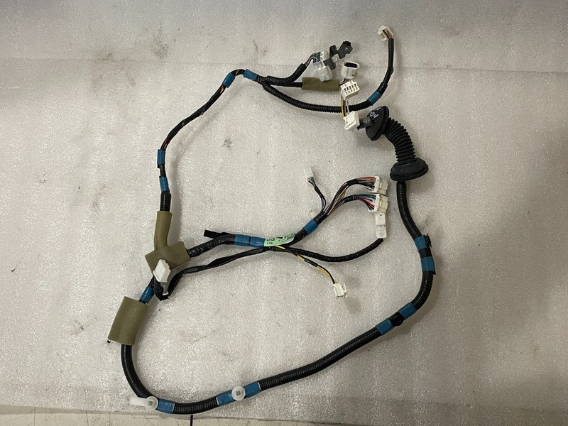 07-12 LEXUS LS460 FRONT LEFT DOOR WIRING HARNESS 8215250330 OEM Used