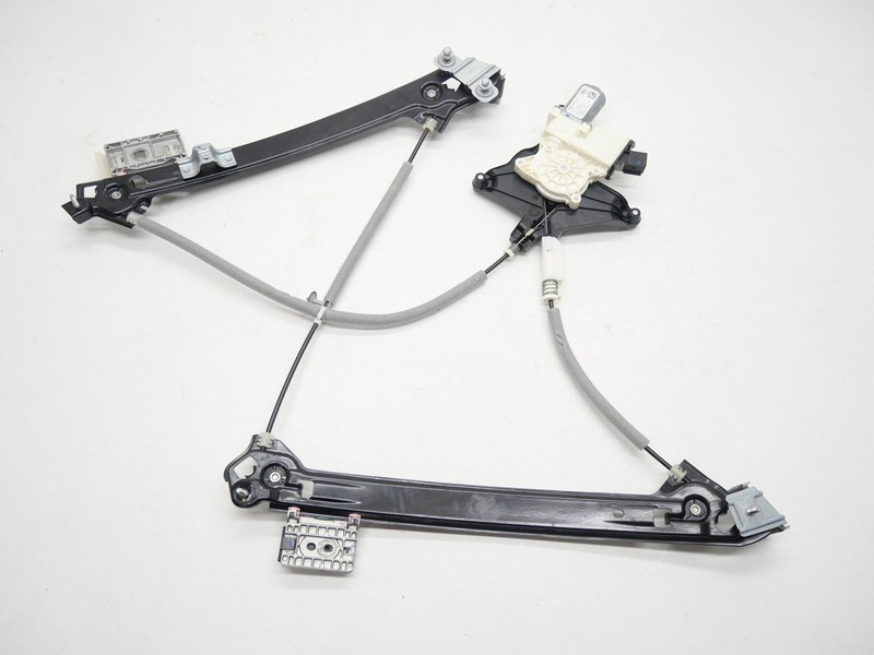 2024-2025 Ford Mustang GT S650 Front Passenger Door Regulator Window Motor OEM
