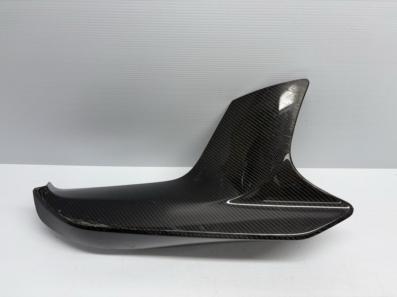 *Damaged* BMW M5 F90 Front Right Carbon Fiber Splitter 2018 - 2020 OEM