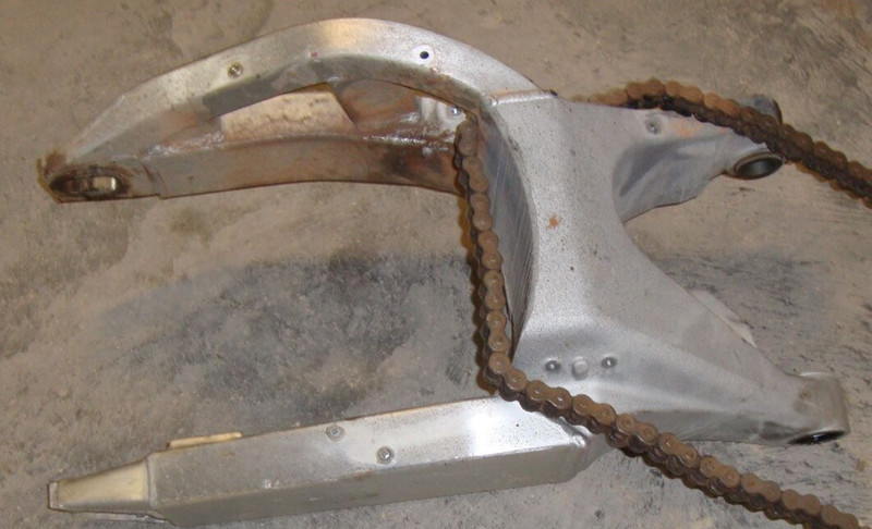 2001 Honda CBR900RR CBR 900 RR CBR900 Rear Swingarm Swing Arm Swivel Pivot Frame
