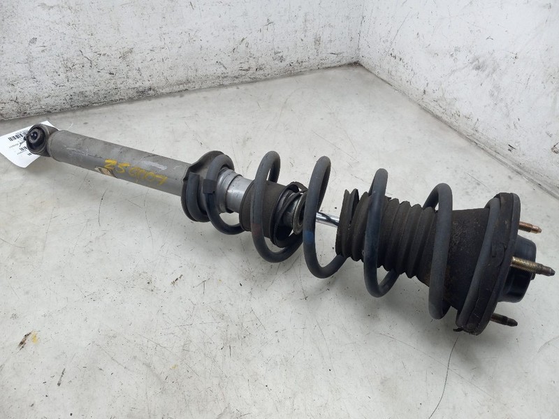 95 96 97 LEXUS LS400 REAR DRIVER LEFT STRUT WITHOUT AIR SUSPENSION