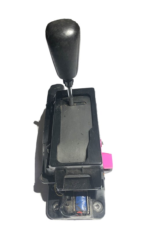2012 Jeep Grand Cherokee Floor Console Assembly Shifter 50600