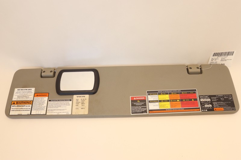 2019-2023 VOLVO VNL 760 860 FRONT LEFT DRIVER SIDE SUN VISOR SHADE OEM