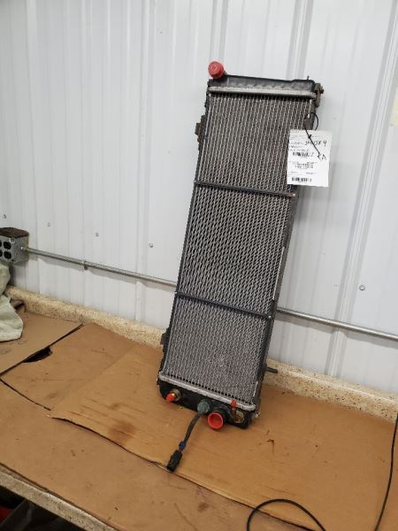 Radiator 6 Cylinder Standard Duty Fits 87-90 CHEROKEE 284960