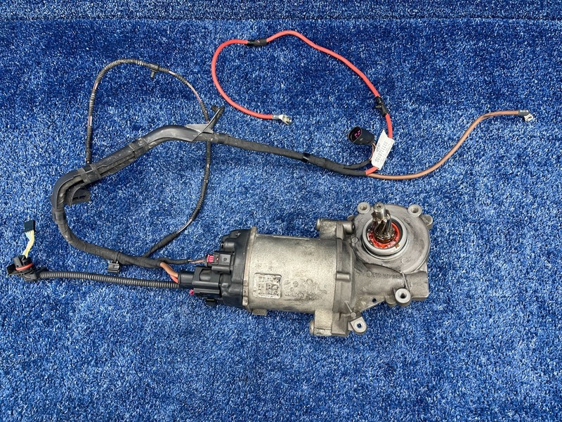 2015–2020 Audi A3 Rear Differential AWD Coupling Motor 0CQ909144P OEM