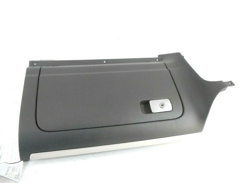 06 Volkswagen Jetta GLI Glove Box Glovebox Storage Compartment OEM