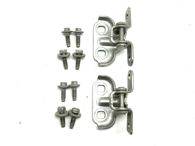 Left Driver Side Rear Door Hinges With Bolt Fits 2012-2020 Chevrolet Sonic 83027