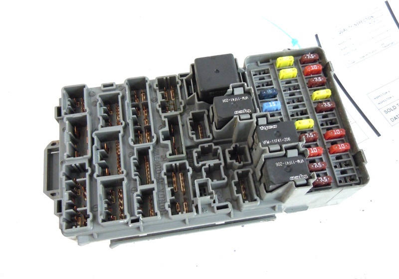 2005 05 Honda Civic EX 1.7L Cabin Relay Fuse Box SOHC OEM Manual Trans