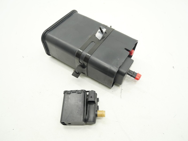 2005-2013 Chevy Corvette C6 Charcoal Evap Evaporator Canister Solenoid 29k OEM